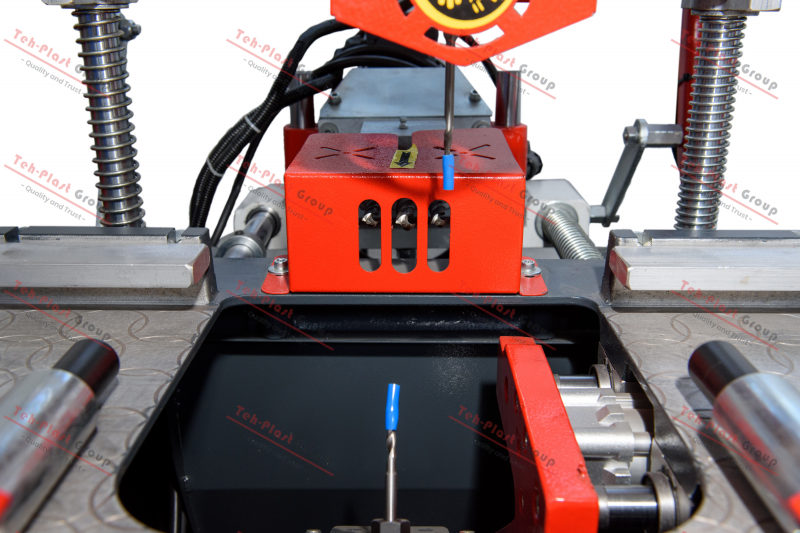 Tehplast Copy Router and Water Drainage (Drilling Machine)