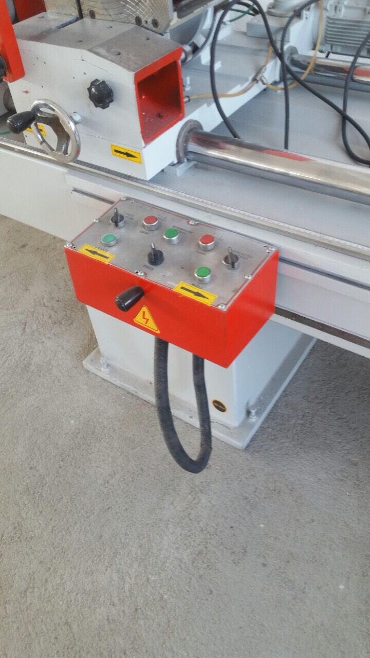 Double Head Sawing Machine For PVC and Aluminium 400 mm