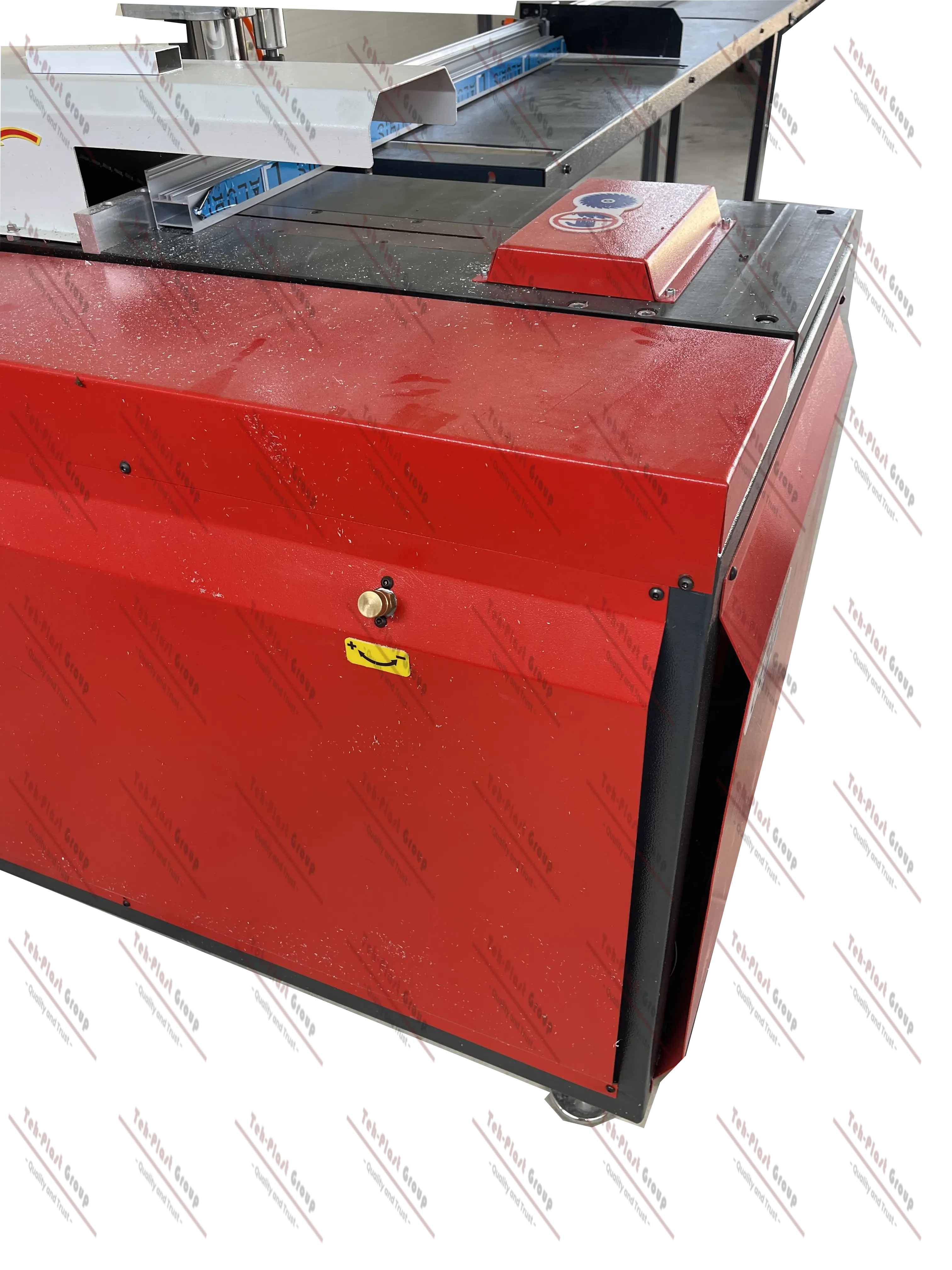 Machine de coupe a une tete pour profils larges 400 mm